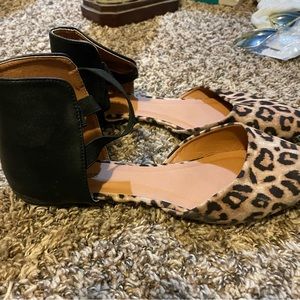 Womens dress flats size8 worn inside 1 time